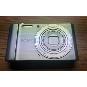Sony Cyber-Shot DSC-W810 - Silver 20.1MP Digital Camera - 6x Optical Zoom